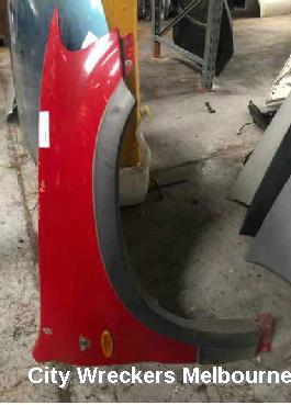 FORD ESCAPE RIGHT GUARD, BA, 02/2001 - 03/2003