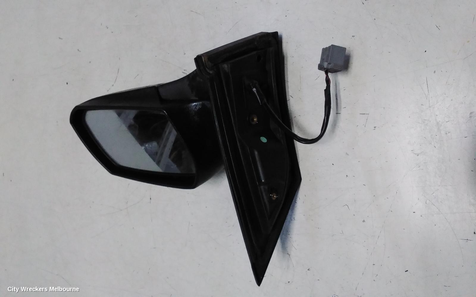 FORD FOCUS RIGHT DOOR MIRROR, LS, MANUAL, 06/2005 - 05/2007