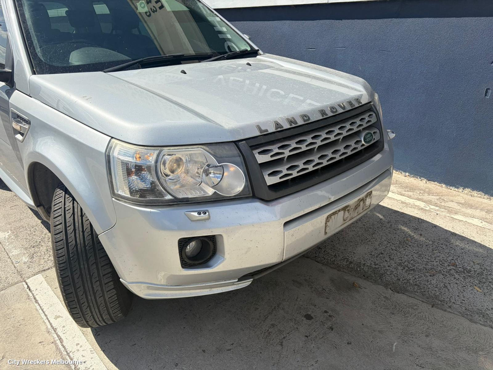 LAND ROVER FREELANDER RIGHT HEADLAMP, LF2, W/ HALOGEN,  NON SIGNATURE TYPE, 10/2010 - 12/2014