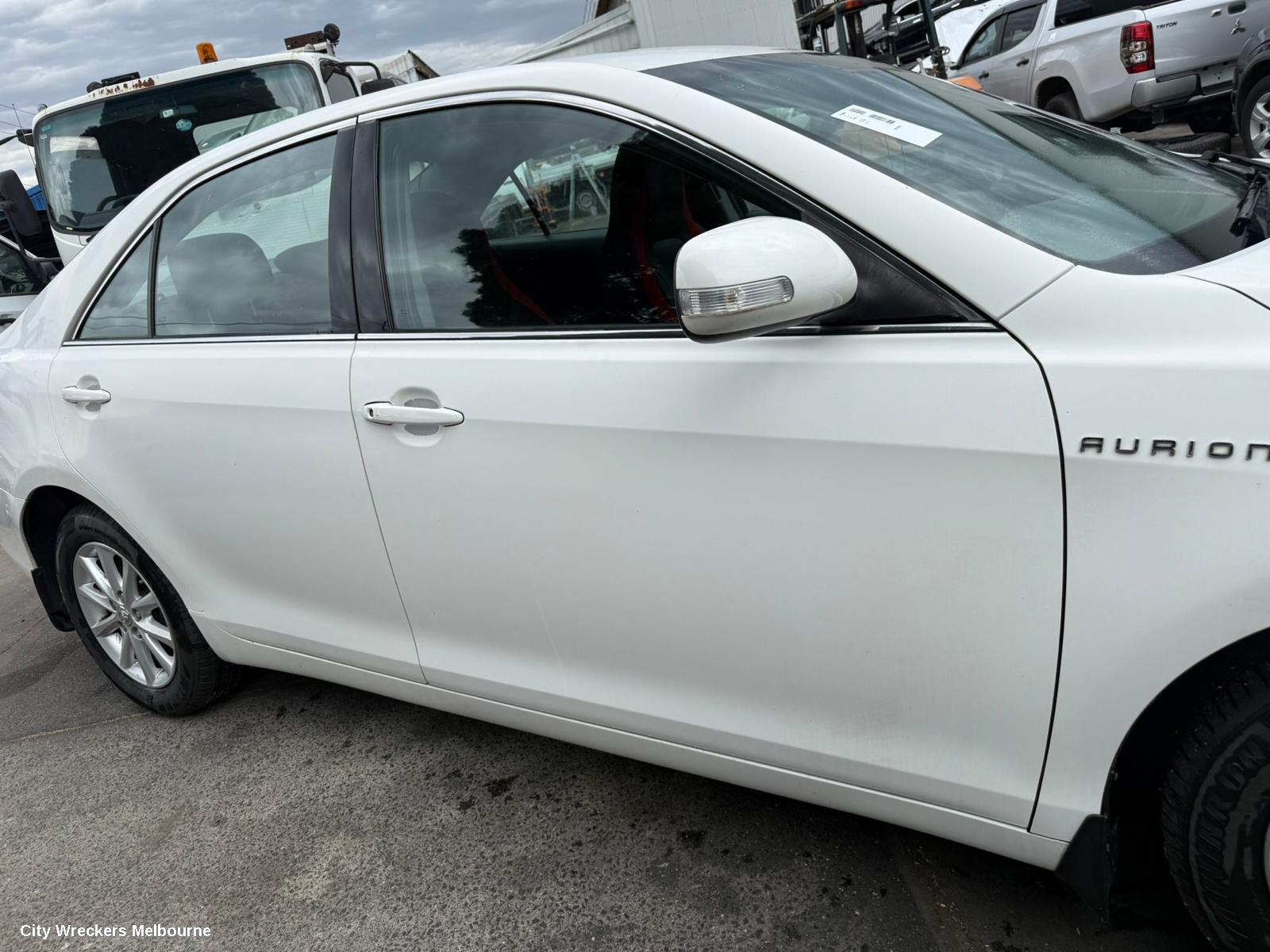 TOYOTA AURION RIGHT REAR 1/4 DOOR GLASS, GSV40R, 10/2006 - 03/2012