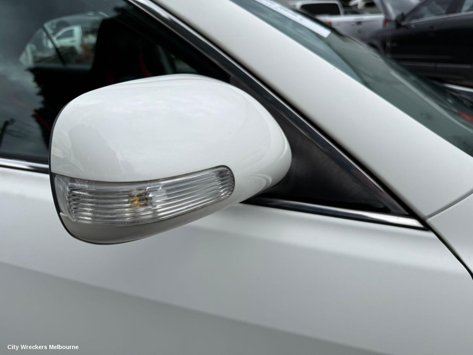 TOYOTA AURION RIGHT REAR 1/4 DOOR GLASS, GSV40R, 10/2006 - 03/2012