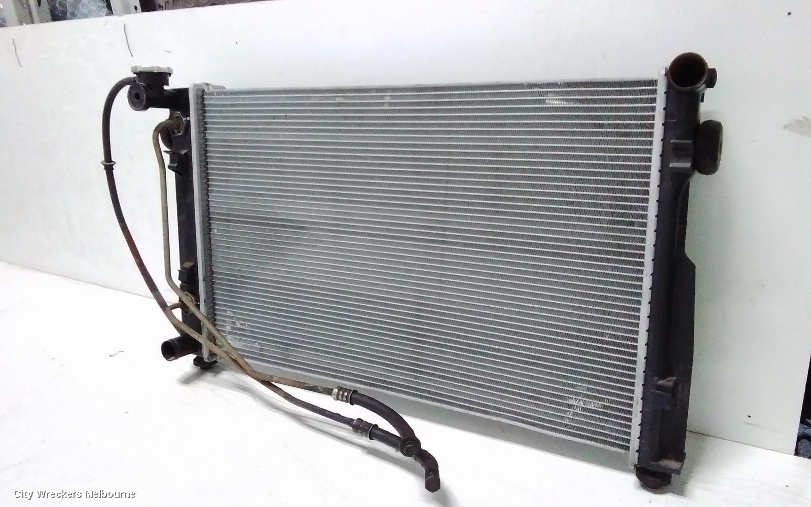 HOLDEN COMMODORE RADIATOR, AUTO, 3.8, VY1-VY2, 10/2002 - 07/2004
