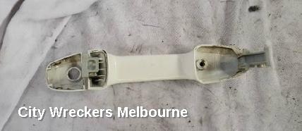 TOYOTA CAMRY DOOR HANDLE, OUTER, RH FRONT, ALTISE, ASV50, 12/2011 - 05/2015