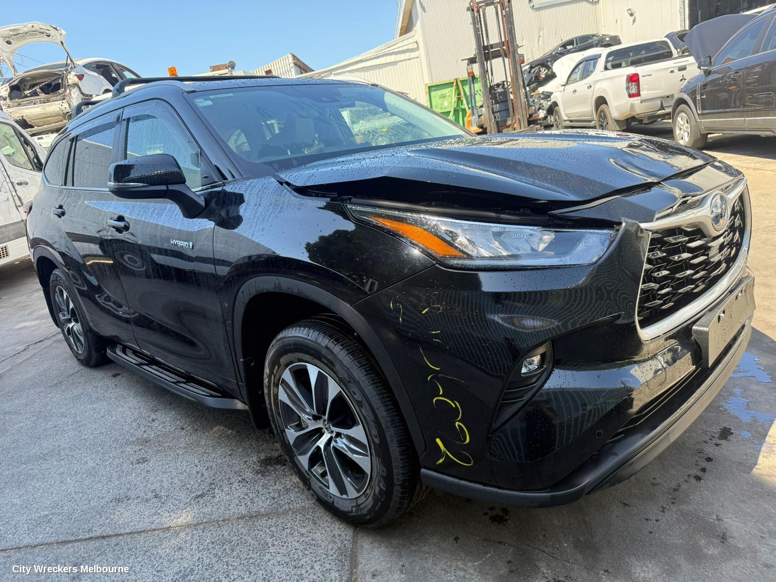 TOYOTA KLUGER REVERSE CAMERA, FRONT RADAR SENSOR (GRILLE MOUNTED), GSU70/GSU75, 03/2021 ONWARDS