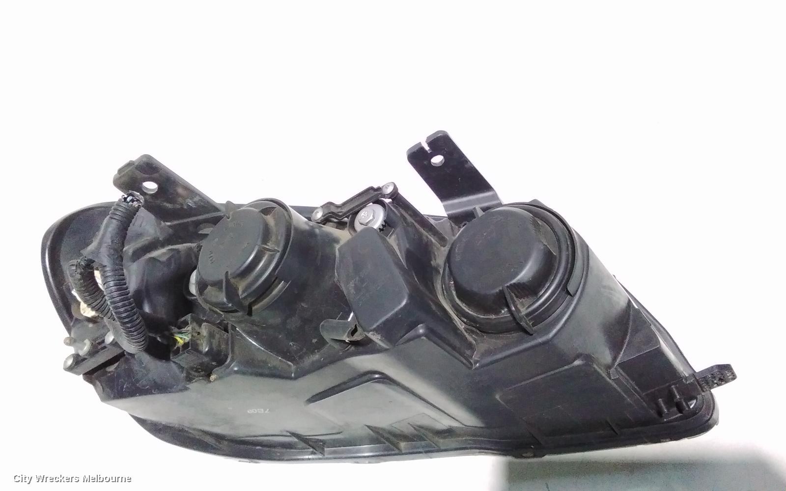 HOLDEN CAPTIVA LEFT HEADLAMP, CG, CX/LX/SX/CAPTIVA 7 (4TH VIN = C), CHROME INNER TYPE, 09/2006 - 02/2011