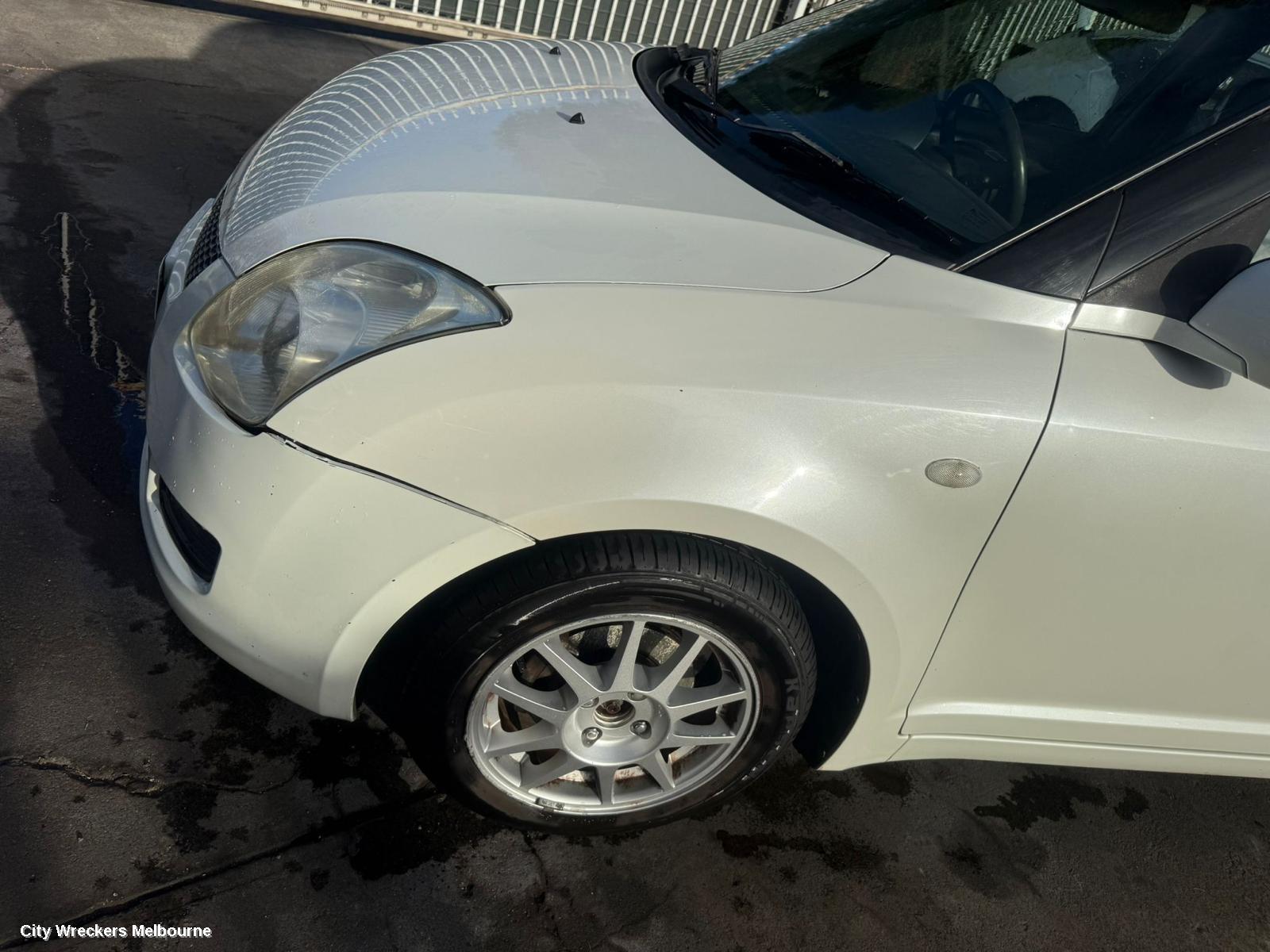 SUZUKI SWIFT LEFT REAR DOOR/SLIDING, RS415/RS416, 09/2004 - 02/2011