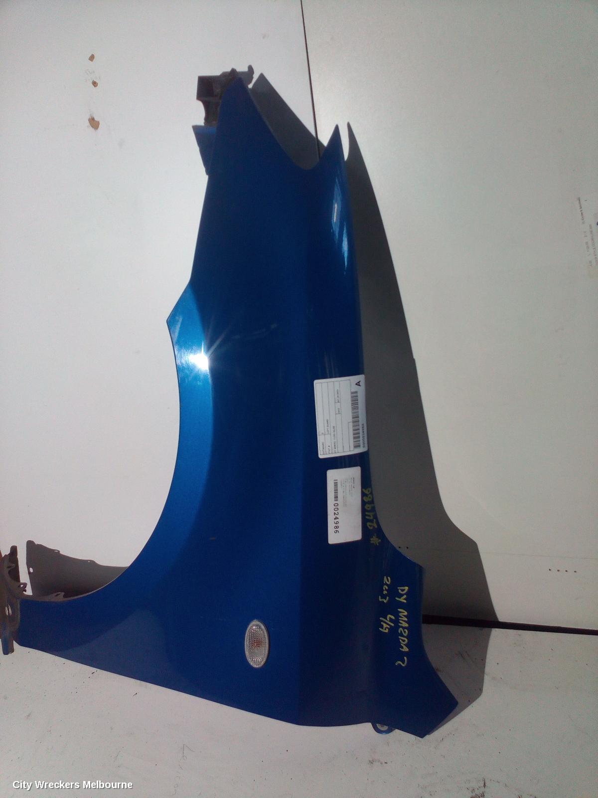 MAZDA 2 LEFT GUARD, DY SERIES, 12/2002 - 06/2005