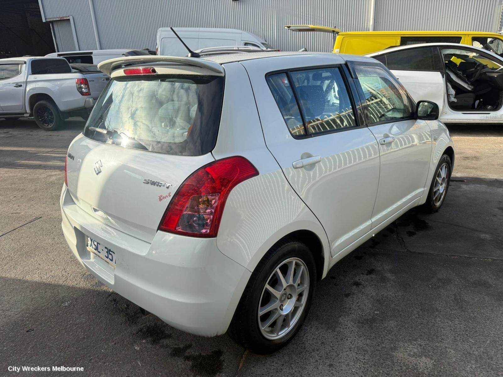 SUZUKI SWIFT LEFT REAR DOOR/SLIDING, RS415/RS416, 09/2004 - 02/2011