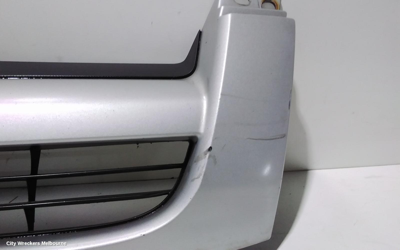 TOYOTA HIACE GRILLE, RADIATOR GRILLE, TRH/KDH, LWB/SWB TYPE, 03/2005 - 09/2007
