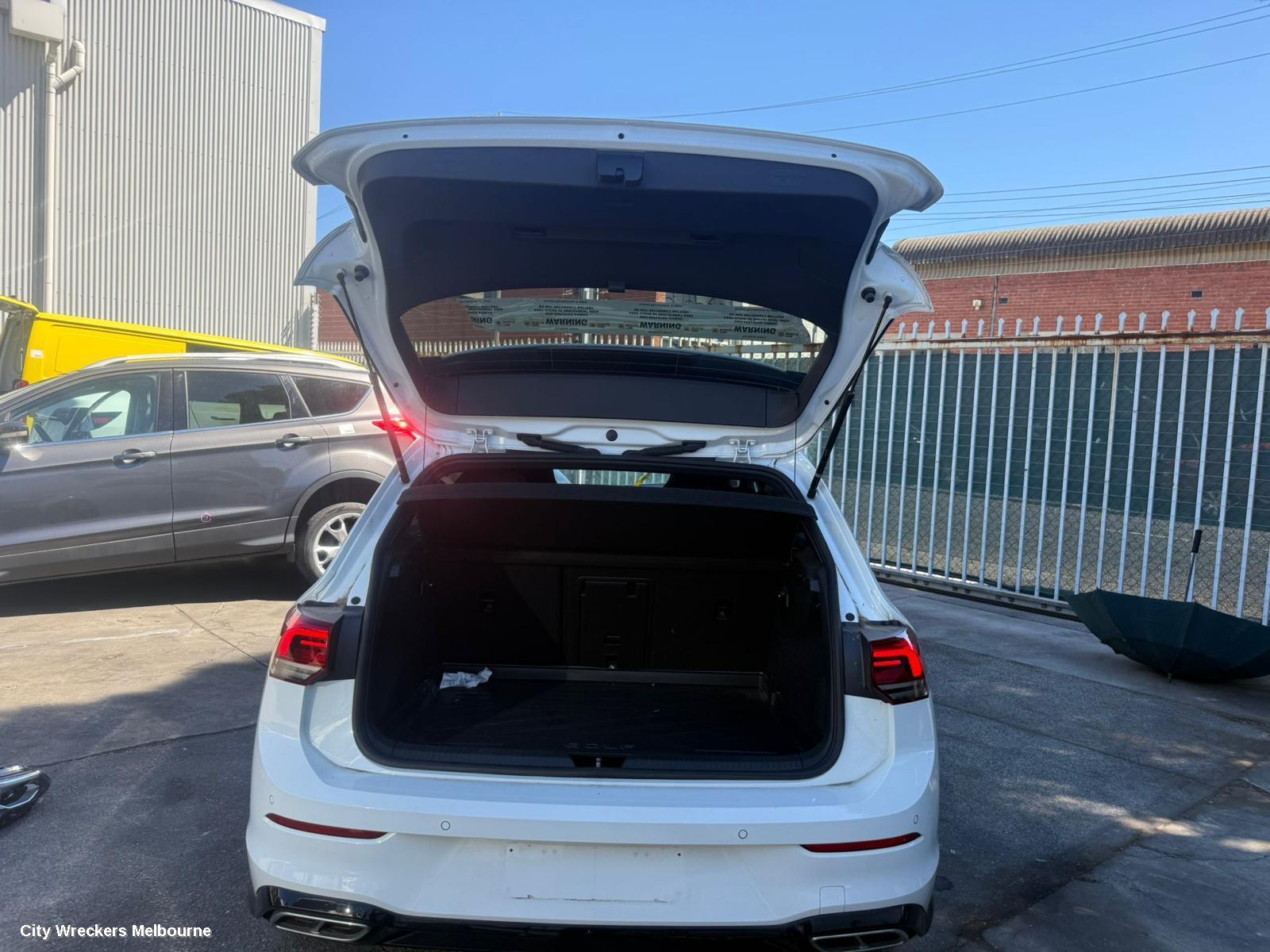 VOLKSWAGEN GOLF LEFT FRONT DOOR, GEN 8, 09/2020 ONWARDS