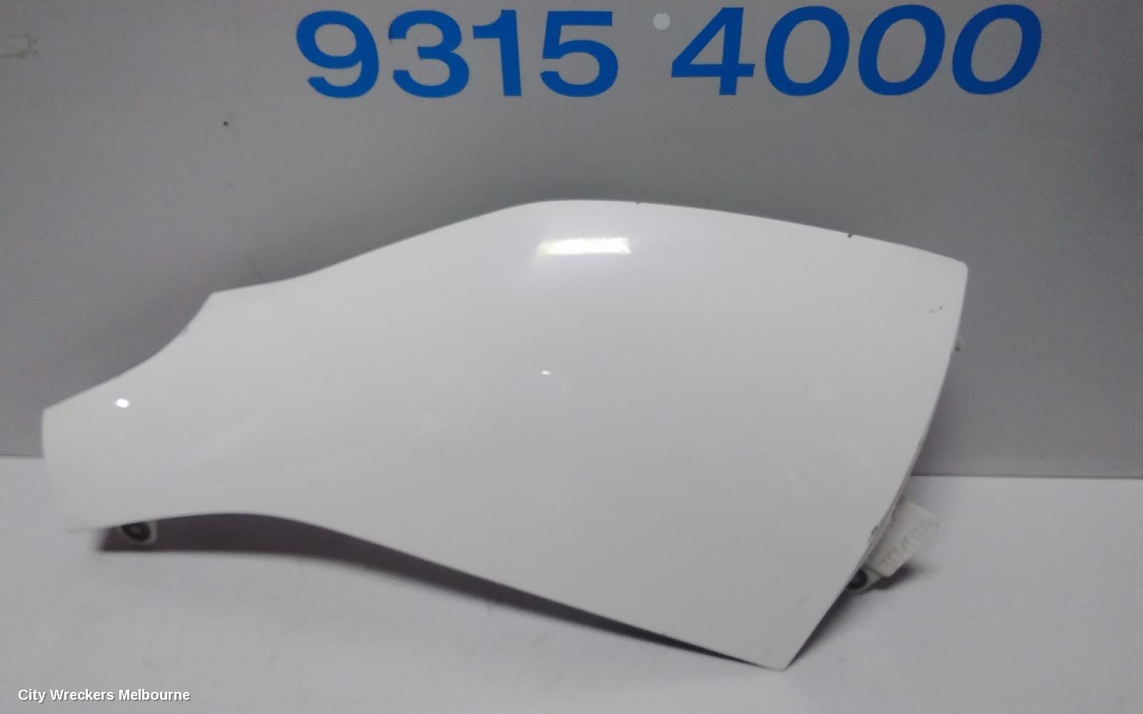 TOYOTA HIACE RIGHT GUARD, TRH/KDH, CORNER PANEL, 03/2005 - 04/2019