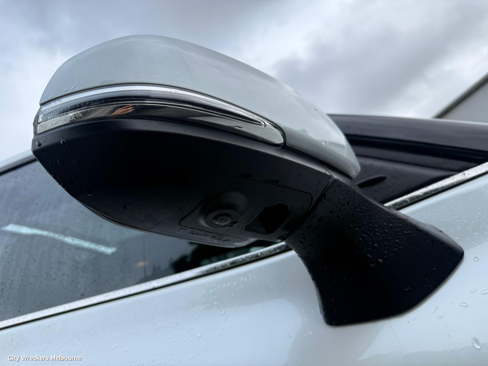 TOYOTA KLUGER DOOR MOULD, LOWER DOOR MOULD LHF, LEFT FRONT DOOR MOULDING, XU70 SERIES, 03/2021 ONWARDS