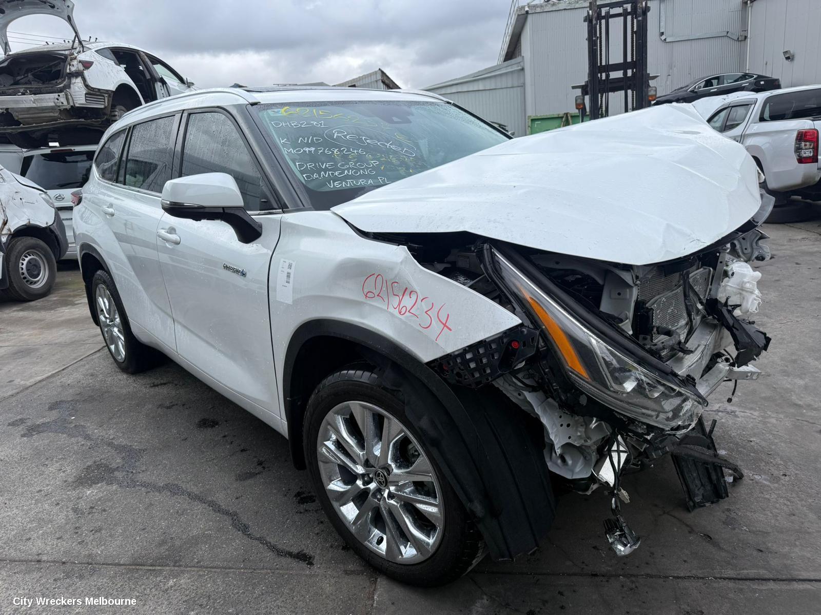 TOYOTA KLUGER DOOR MOULD, LOWER DOOR MOULD LHF, LEFT FRONT DOOR MOULDING, XU70 SERIES, 03/2021 ONWARDS