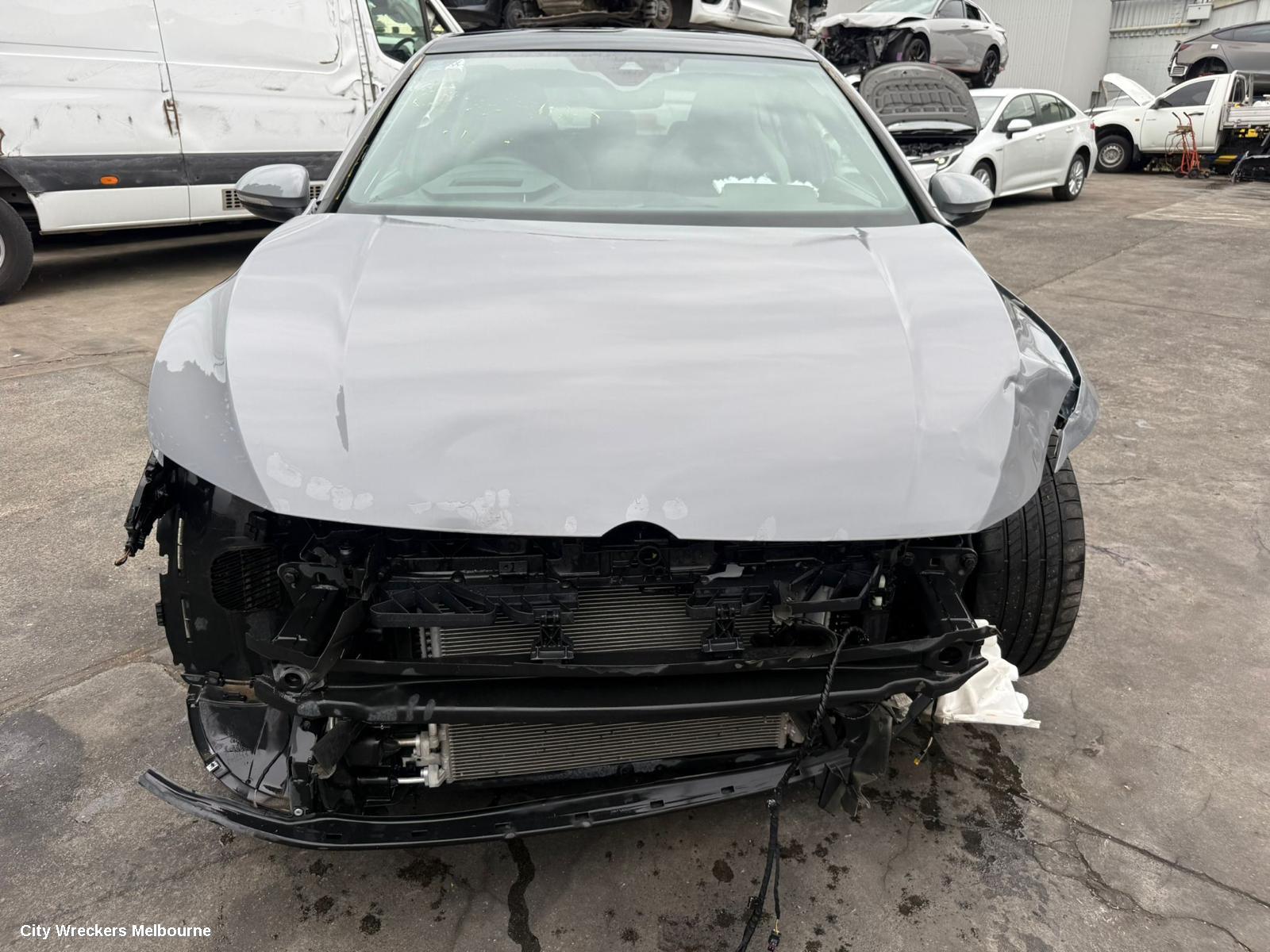 VOLKSWAGEN GOLF RIGHT INDICATOR/FOG/SIDE, GEN 8, BUMPER FOGLAMP, GTI, 09/2020 ONWARDS