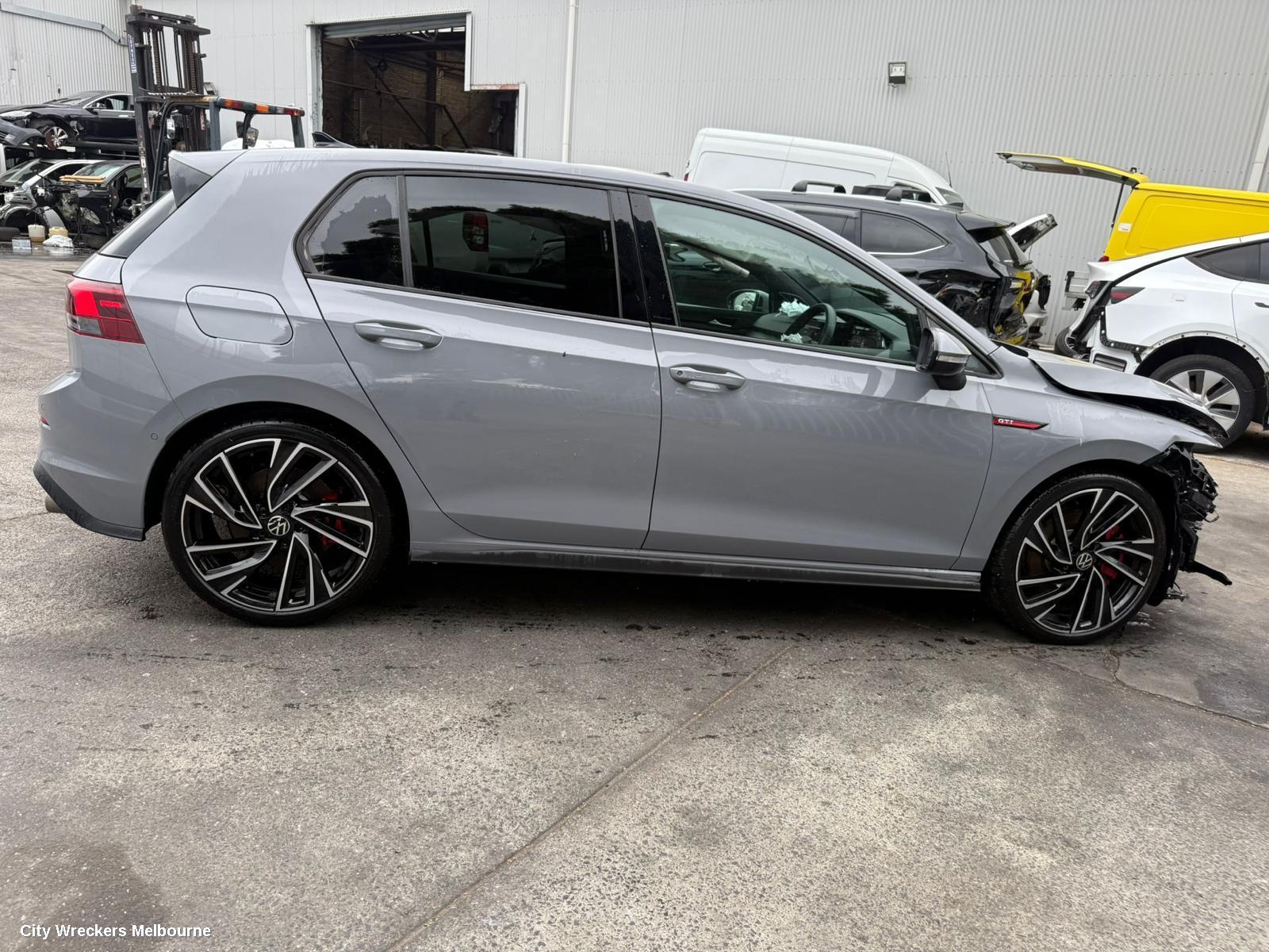 VOLKSWAGEN GOLF RIGHT INDICATOR/FOG/SIDE, GEN 8, BUMPER FOGLAMP, GTI, 09/2020 ONWARDS