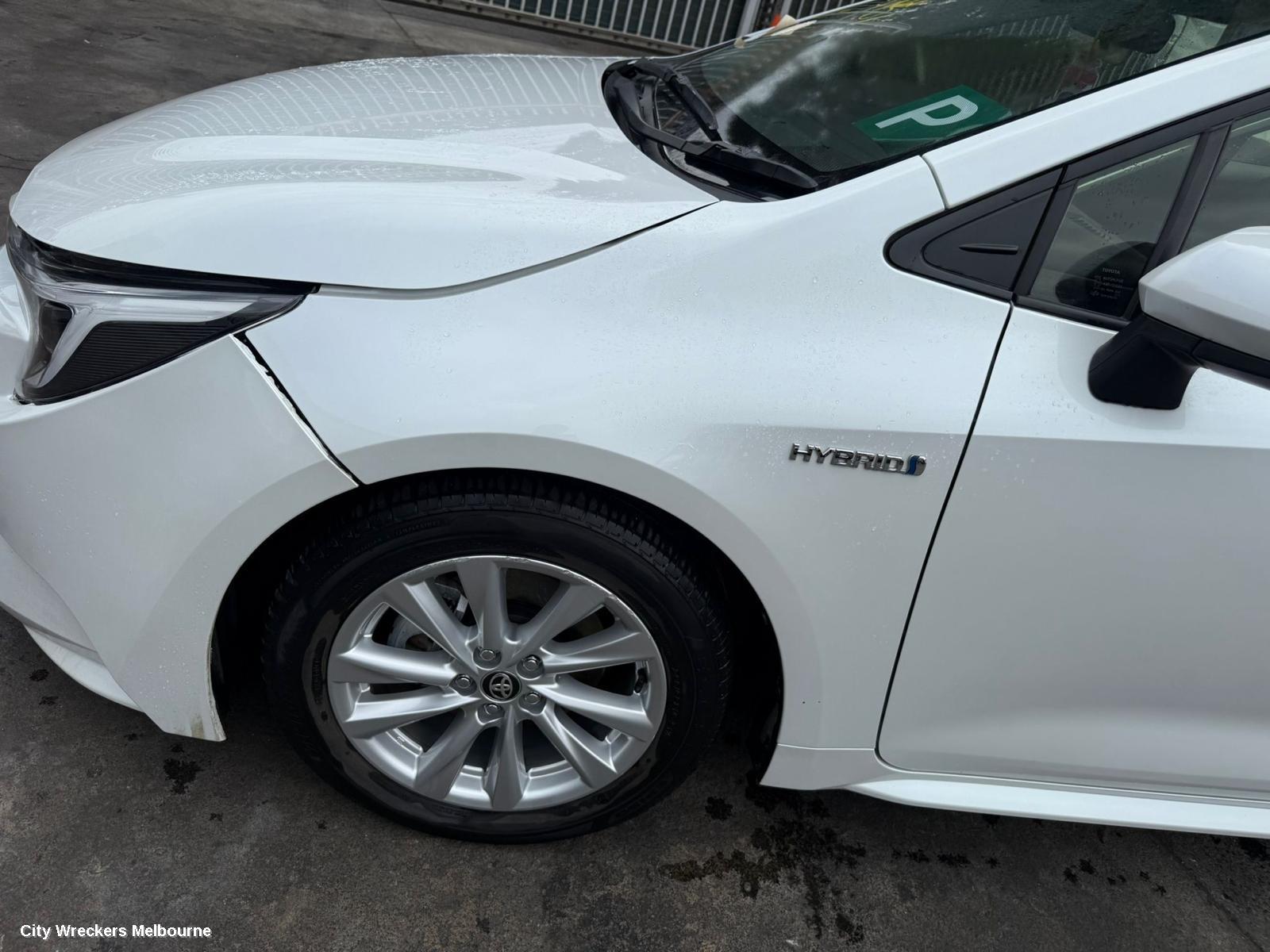 TOYOTA COROLLA REVERSE CAMERA, FRONT CAMERA (WINDSCREEN MOUNTED), E210, 09/2022 ONWARDS