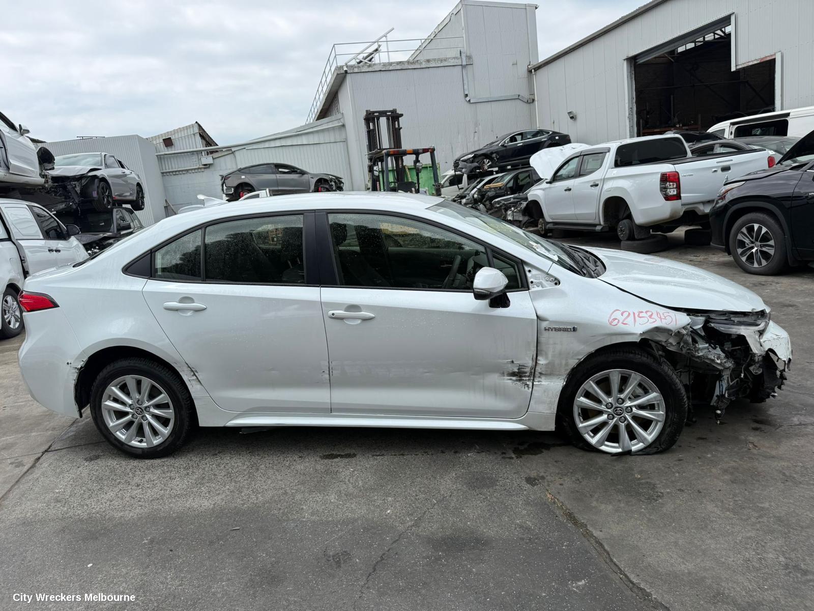 TOYOTA COROLLA REVERSE CAMERA, FRONT CAMERA (WINDSCREEN MOUNTED), E210, 09/2022 ONWARDS