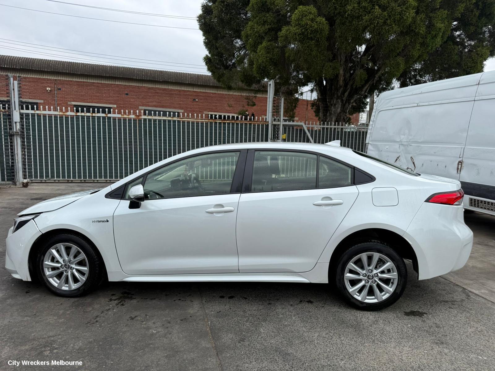 TOYOTA COROLLA REVERSE CAMERA, FRONT CAMERA (WINDSCREEN MOUNTED), E210, 09/2022 ONWARDS