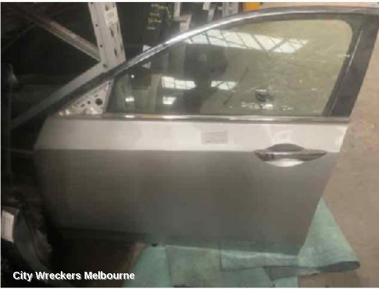 HONDA ACCORD LEFT FRONT DOOR, 8TH GEN, EURO (VIN JHMCU), 06/2008 - 12/2015