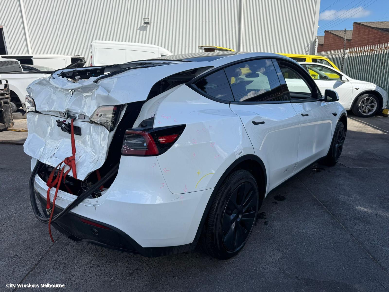 TESLA MODEL Y REVERSE CAMERA, 1ST GEN, REVERSE CAMERA (TAILGATE HANDLE MOUNTED), 03/2022 ONWARDS