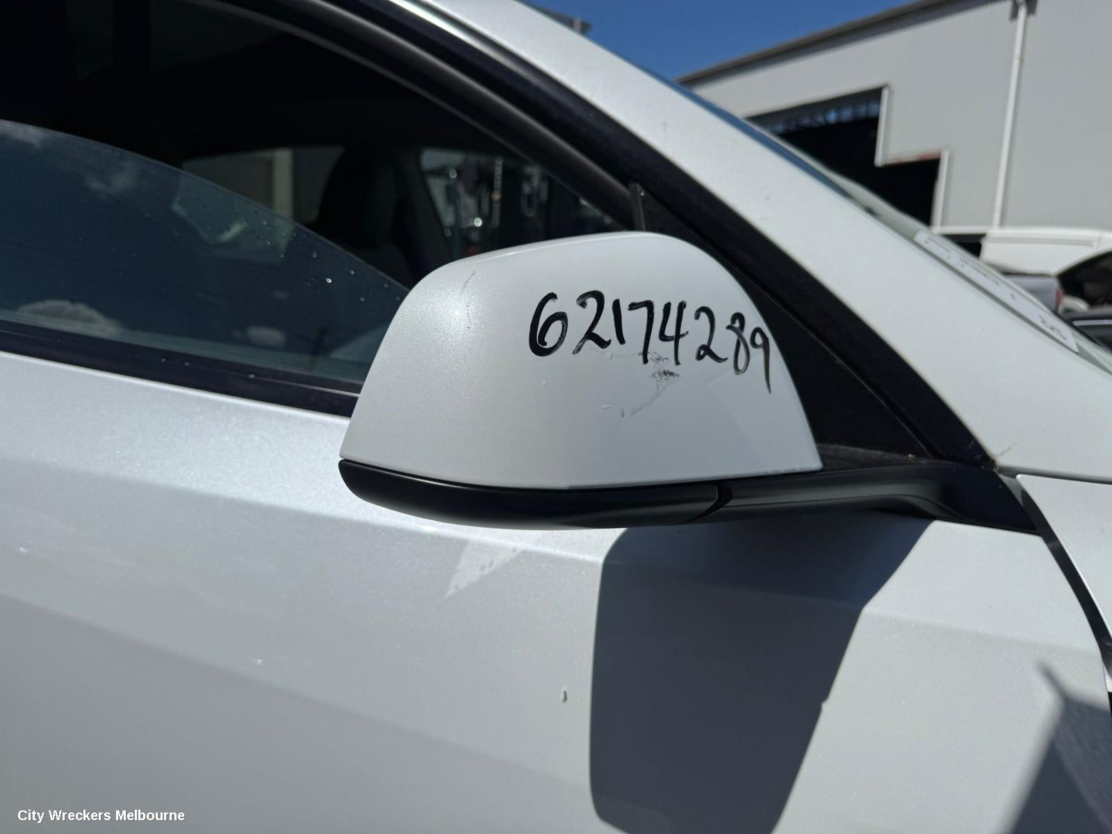TESLA MODEL Y LEFT FRONT DOOR, 1ST GEN, 03/2022 ONWARDS