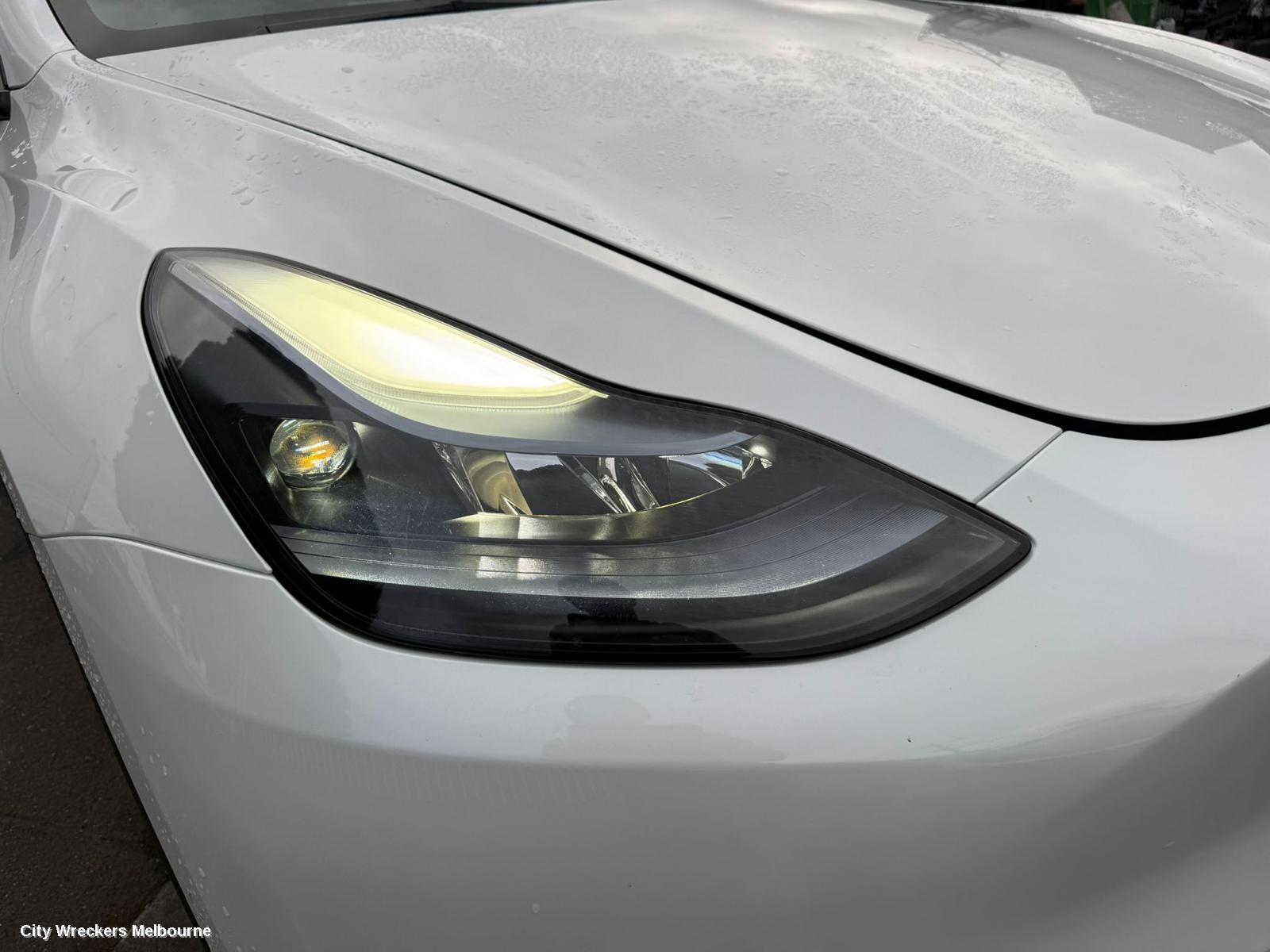 TESLA MODEL Y HOODLINING, 1ST GEN, 03/2022 ONWARDS