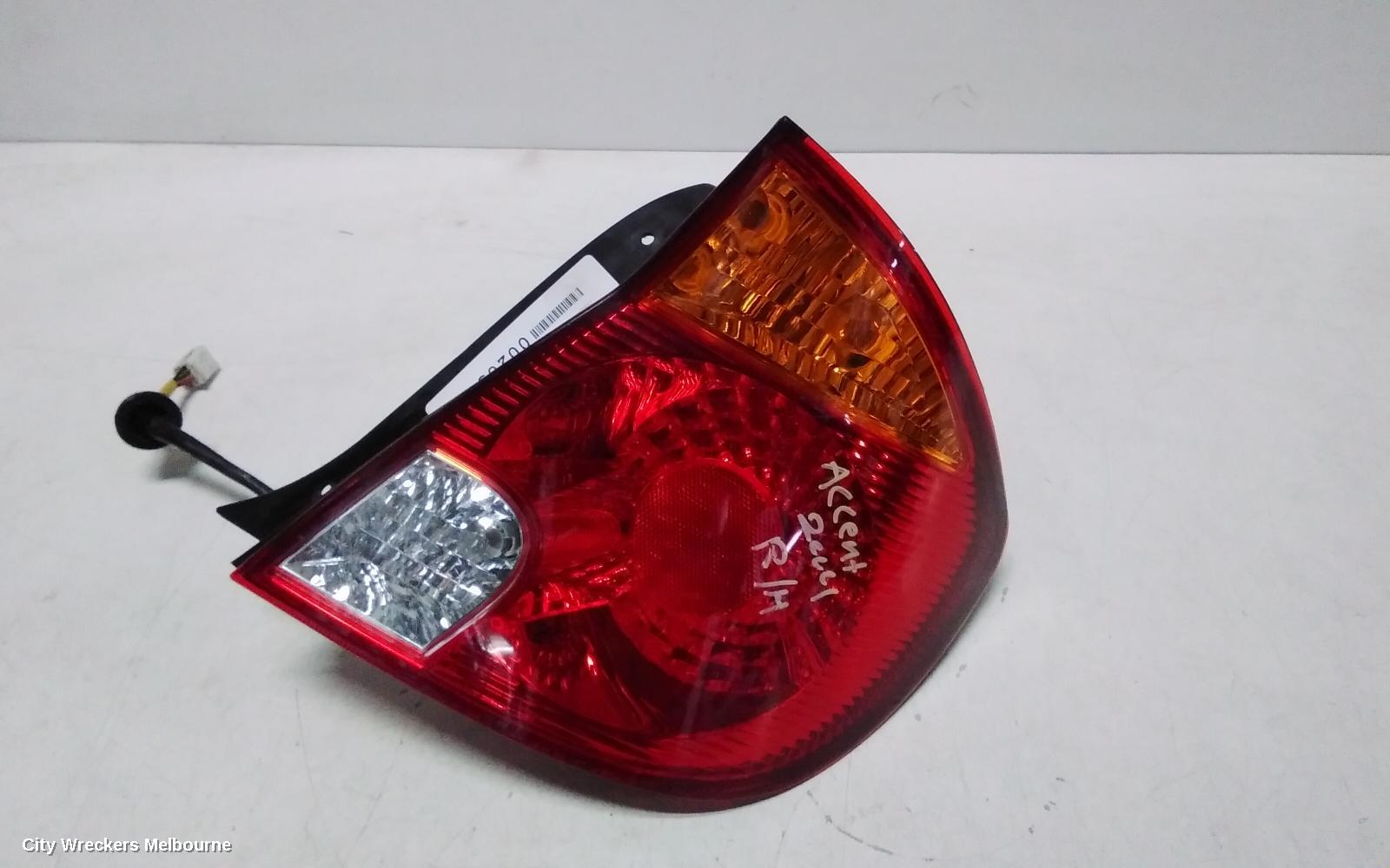 HYUNDAI ACCENT RIGHT TAILLIGHT, LC, 03/2003 - 04/2006