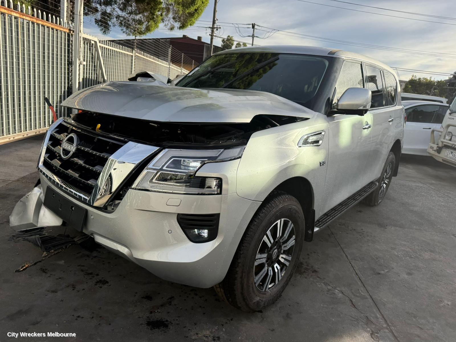 NISSAN PATROL FRONT SEAT, Y62, RH FRONT, LEATHER, BLACK, HEATED TYPE, 11/2012 ONWARDS