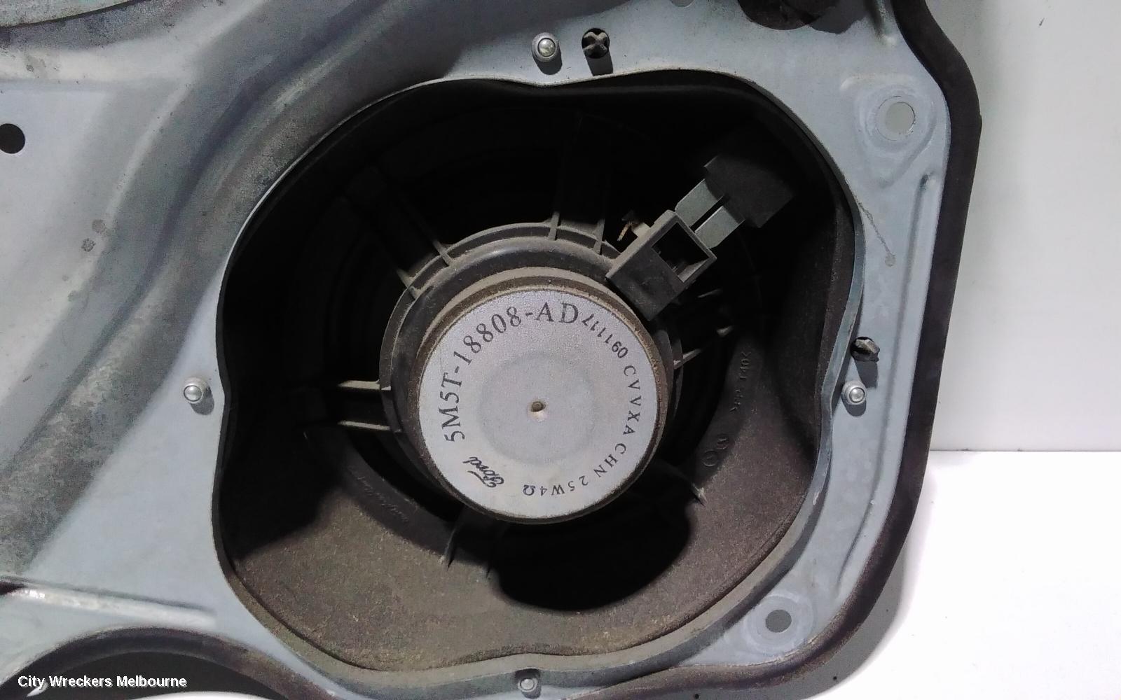FORD FOCUS RIGHT FRONT WINDOW REG/MOTOR, LV, XR5, 06/2008 - 07/2011