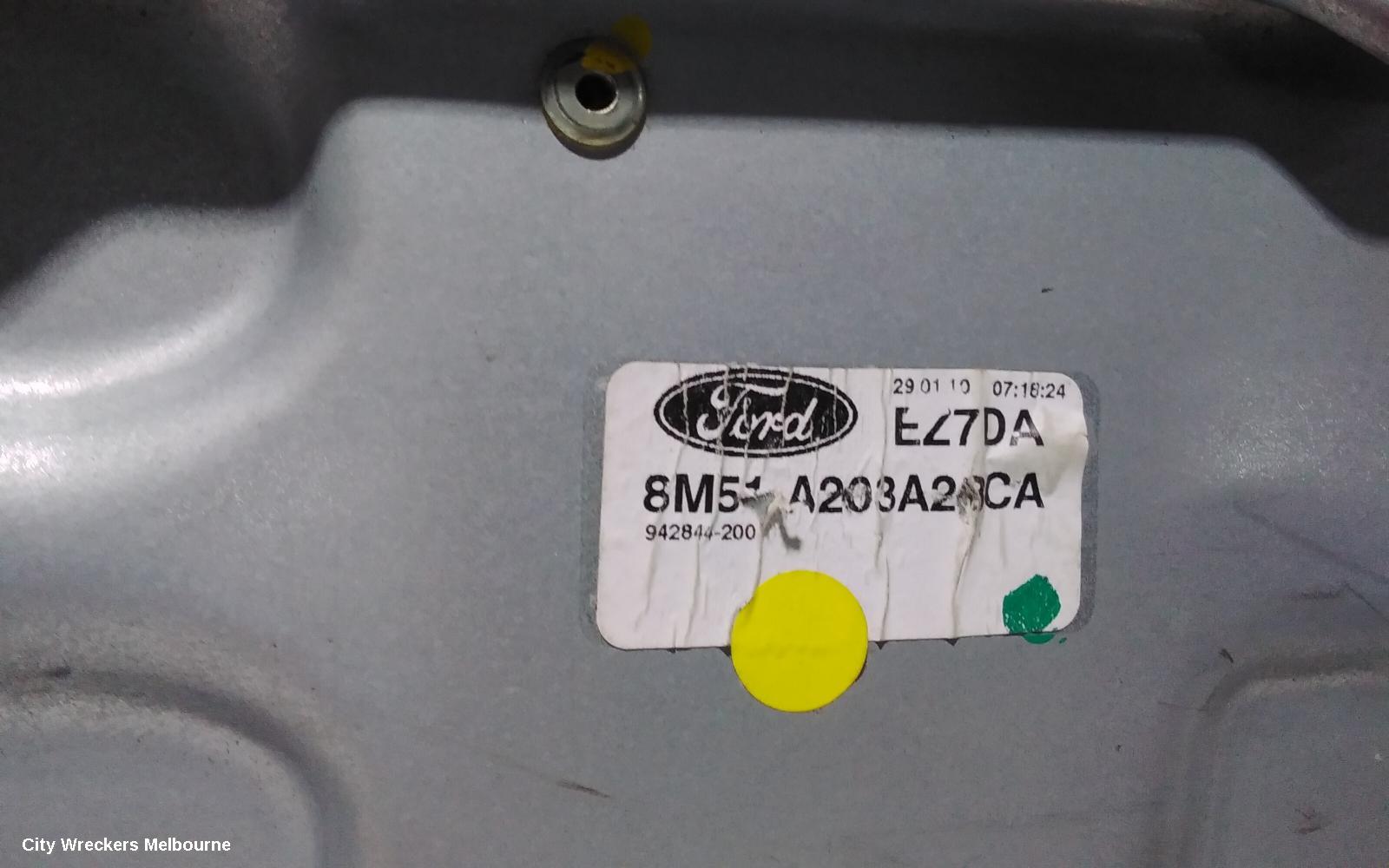 FORD FOCUS RIGHT FRONT WINDOW REG/MOTOR, LV, XR5, 06/2008 - 07/2011