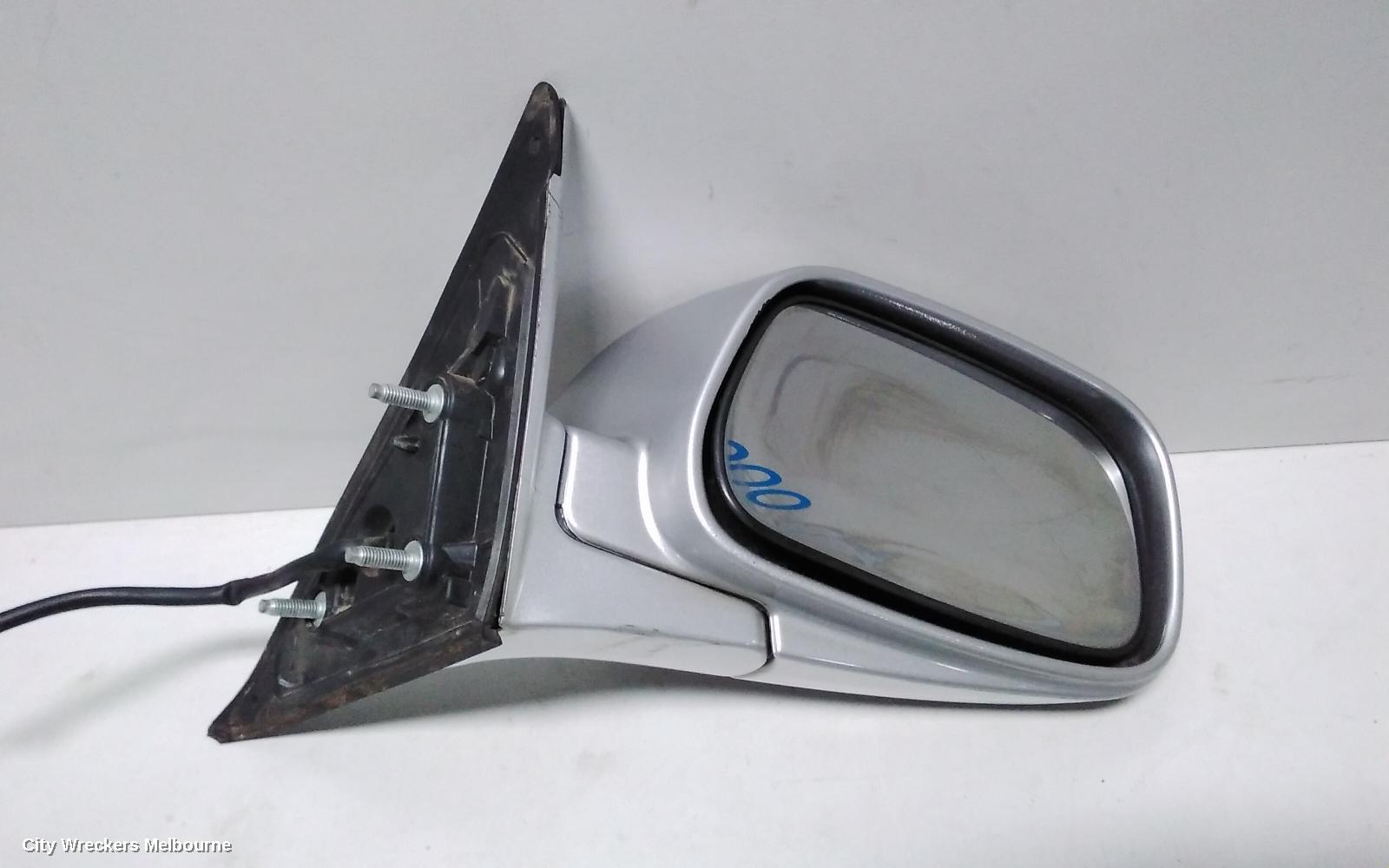 TOYOTA CAMRY RIGHT DOOR MIRROR, SK36, COLOUR CODED, 08/2002 - 05/2006