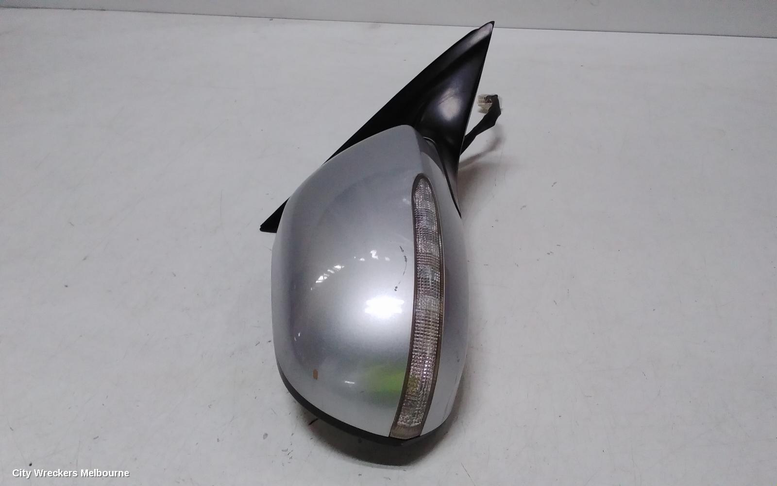 HONDA ACCORD RIGHT DOOR MIRROR, 7TH GEN, CL/EURO (VIN JHMCL95/1996), 06/2003 - 03/2008