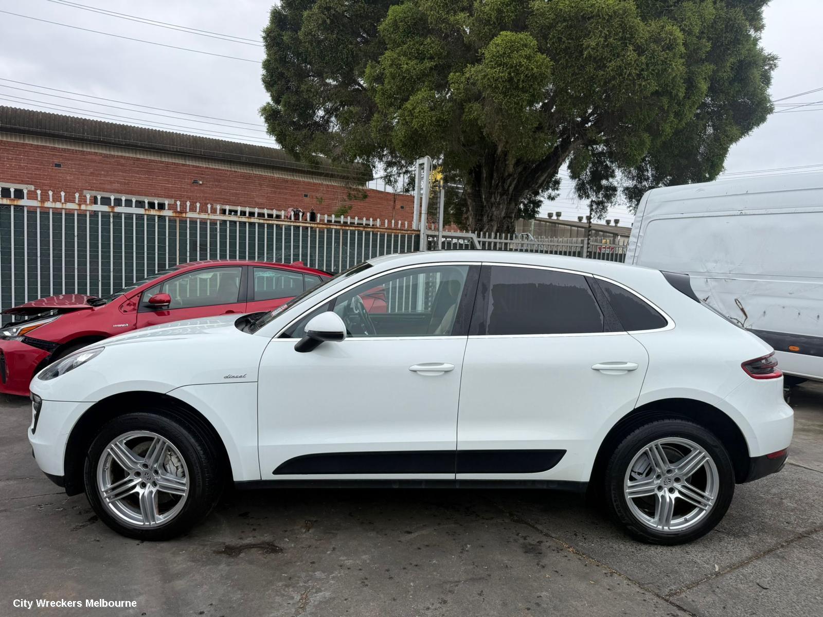 PORSCHE MACAN TOWBAR, 95B, 06/2014 - 12/2025