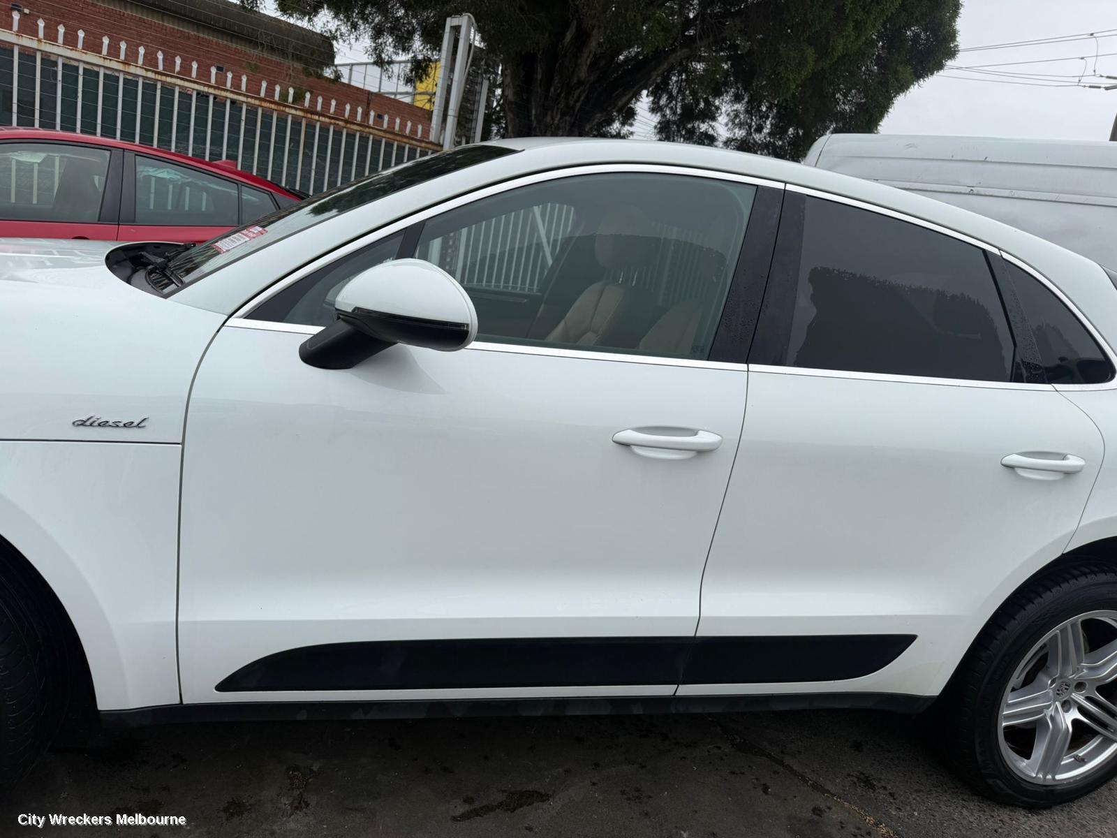PORSCHE MACAN TOWBAR, 95B, 06/2014 - 12/2025