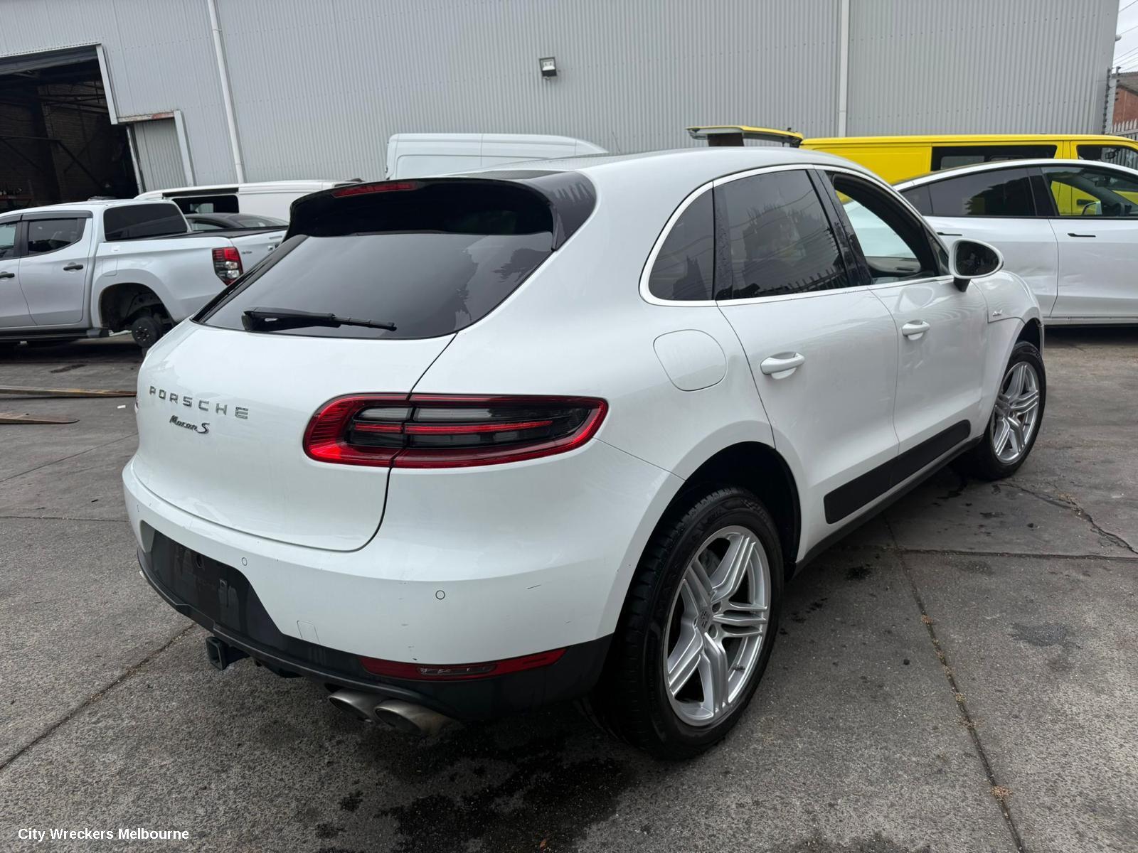 PORSCHE MACAN TOWBAR, 95B, 06/2014 - 12/2025