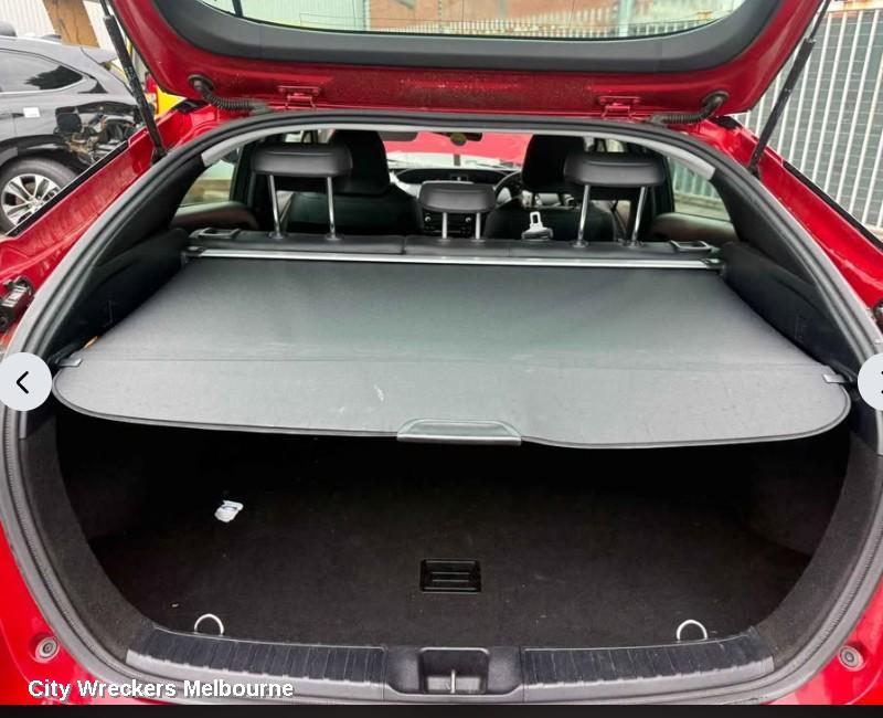 TOYOTA PRIUS PARCEL SHELF CARGO BLIND, ZVW50R, 02/2016 - 11/2022