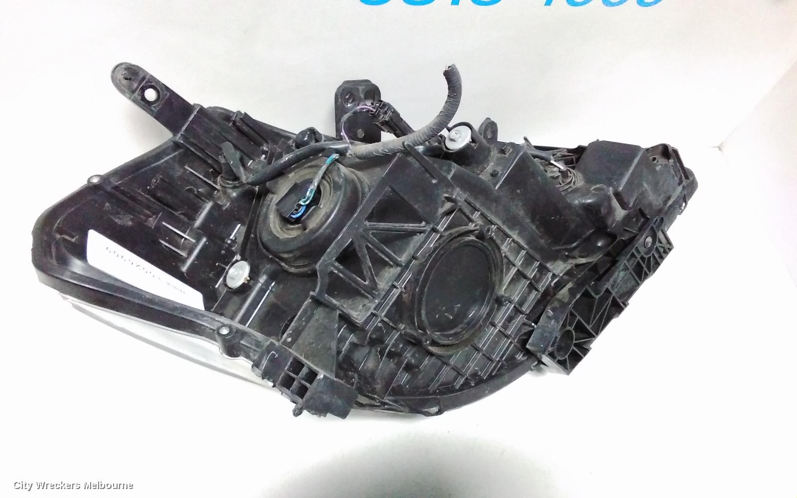 NISSAN TIIDA LEFT HEADLAMP, C11, 09/2004 - 02/2010 (AUS ONLY)
