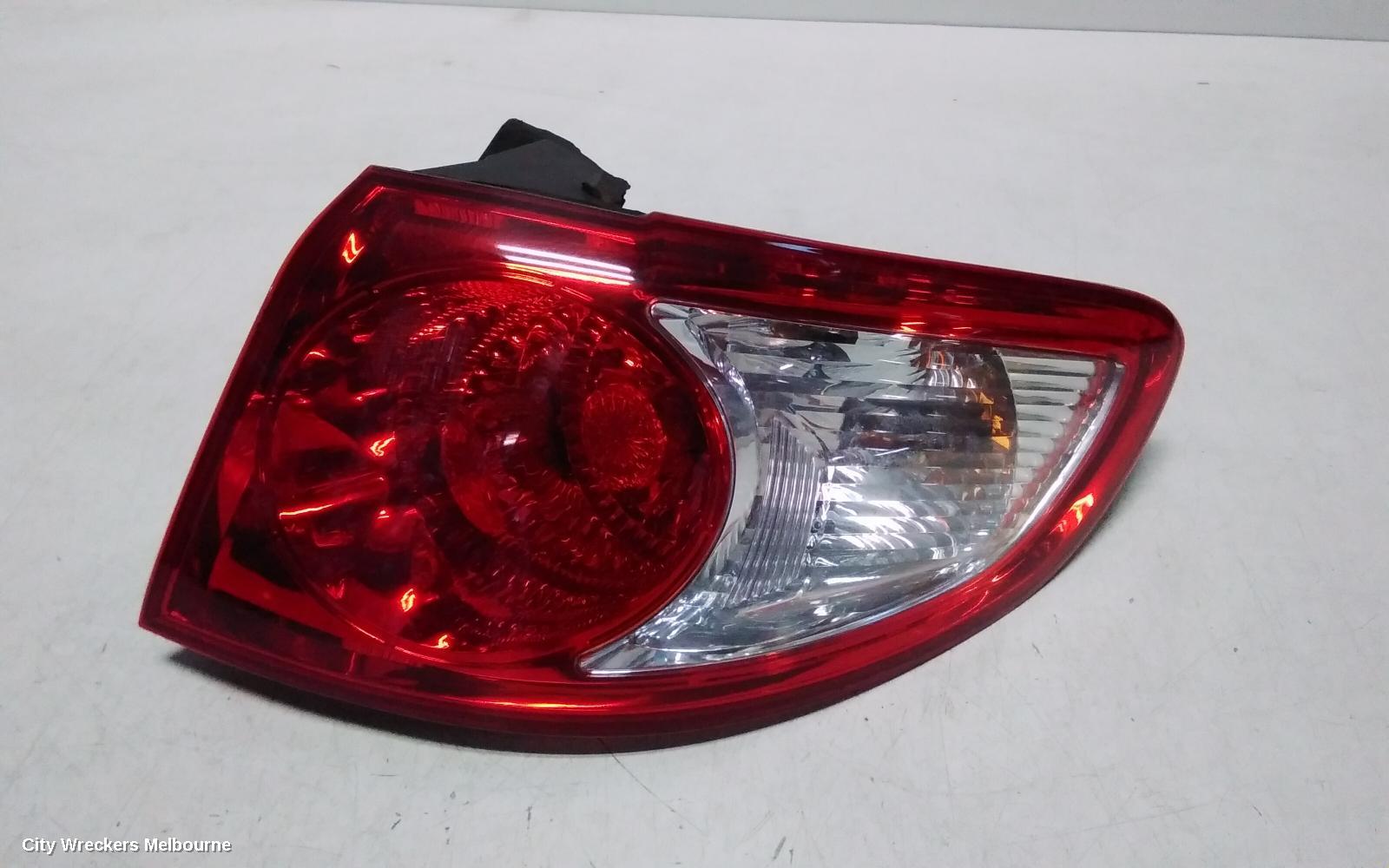 HYUNDAI SANTA FE RIGHT TAILLIGHT, CM, IN BODY, 11/2005 - 09/2009