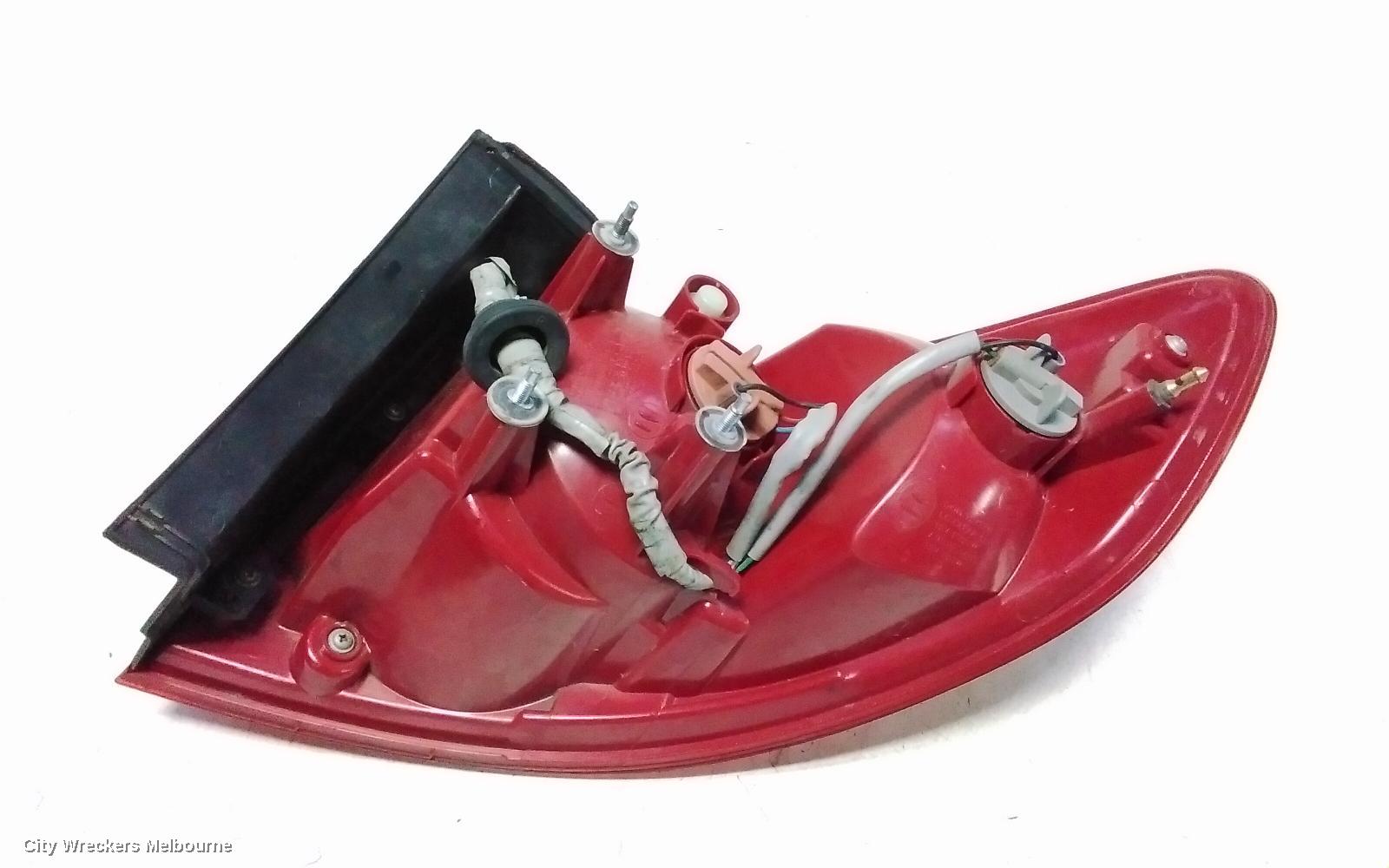 HYUNDAI SANTA FE LEFT TAILLIGHT, CM, IN BODY, 11/2005 - 09/2009