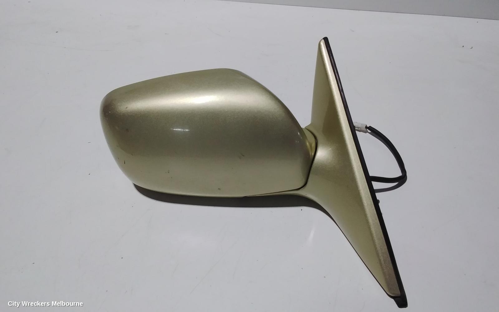 TOYOTA CAMRY RIGHT DOOR MIRROR, SK36, COLOUR CODED, 08/2002 - 05/2006