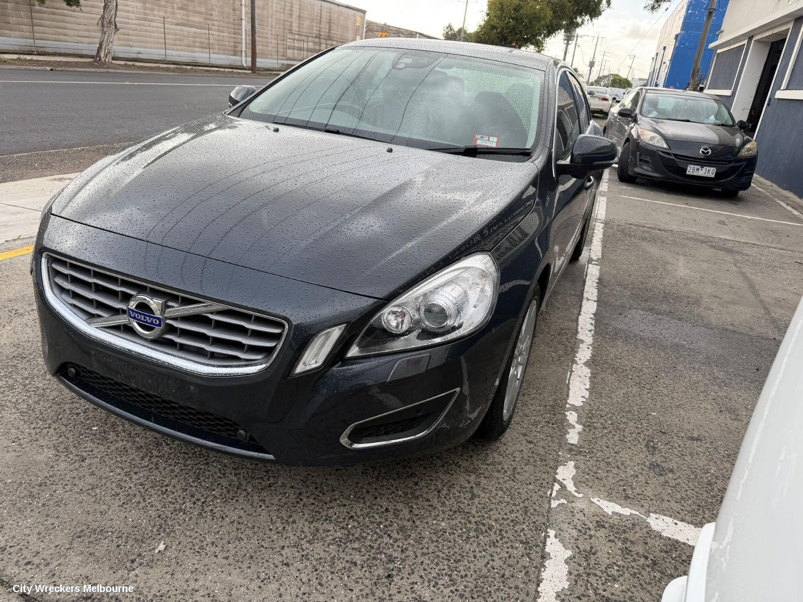 VOLVO S60/V60, MK2, 12/2010 - 12/2018, RHF ~ 30796626: 143482