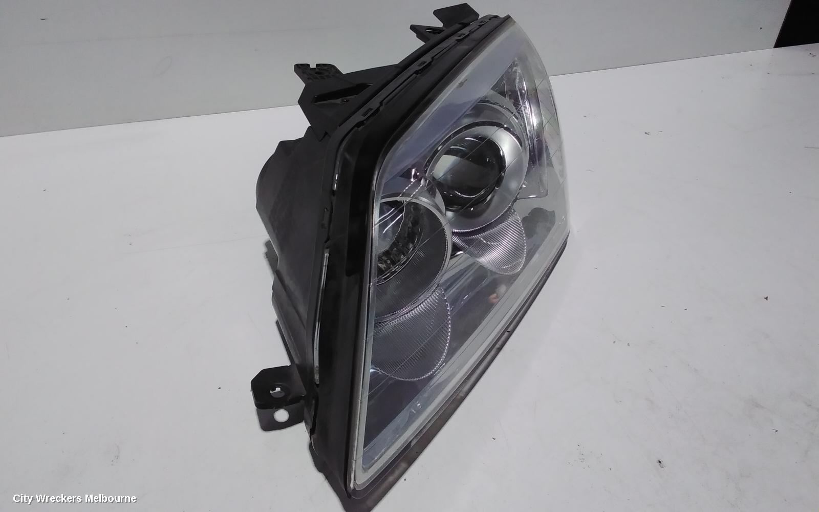 HOLDEN CAPTIVA LEFT HEADLAMP, CG, CX/LX/SX/CAPTIVA 7 (4TH VIN = C), CHROME INNER TYPE, 09/2006 - 02/2011