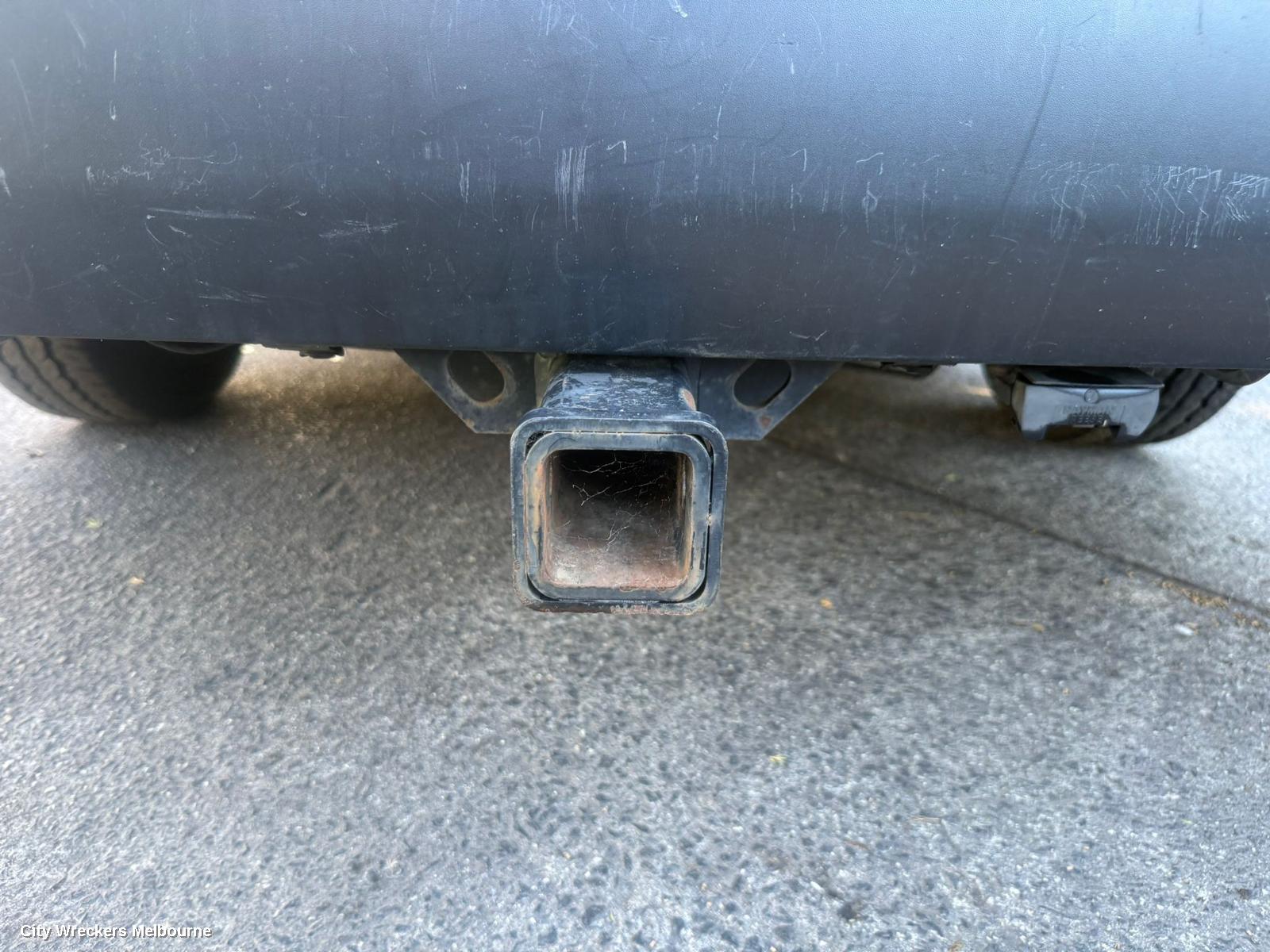 TOYOTA HIACE TOWBAR, TRH/KDH, LWB/SWB, NON STEP, 01/2005 - 04/2019