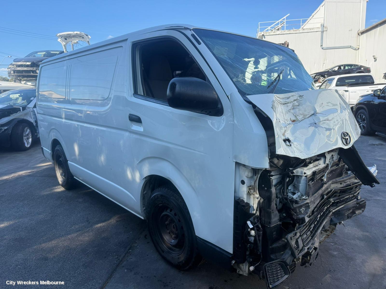 TOYOTA HIACE TOWBAR, TRH/KDH, LWB/SWB, NON STEP, 01/2005 - 04/2019