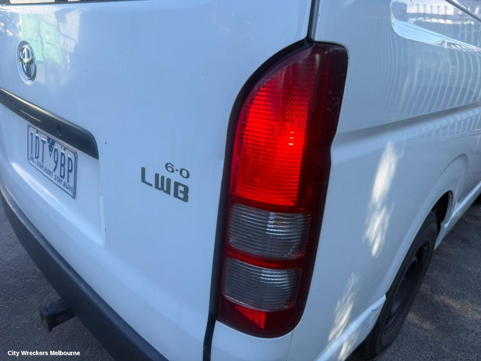 TOYOTA HIACE TOWBAR, TRH/KDH, LWB/SWB, NON STEP, 01/2005 - 04/2019