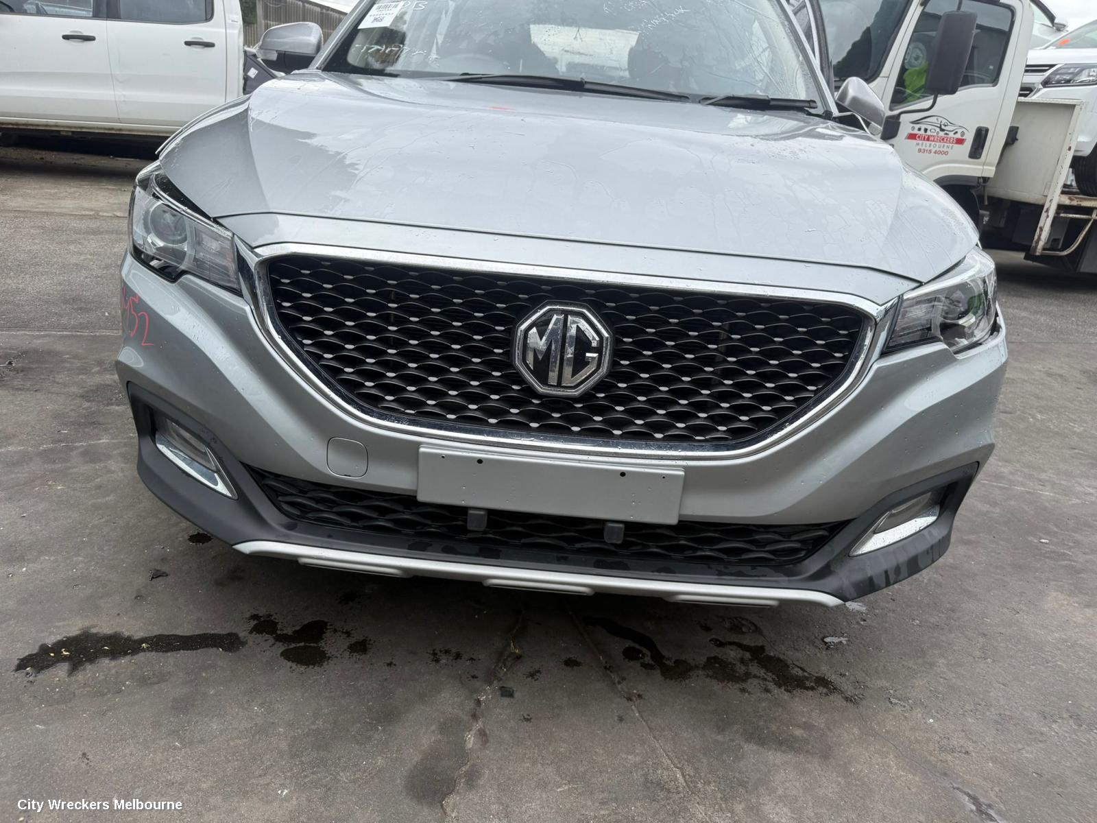 MG ZS RIGHT HEADLAMP, AZS1, ZS TYPE, HALOGEN TYPE, 09/2017 ONWARDS