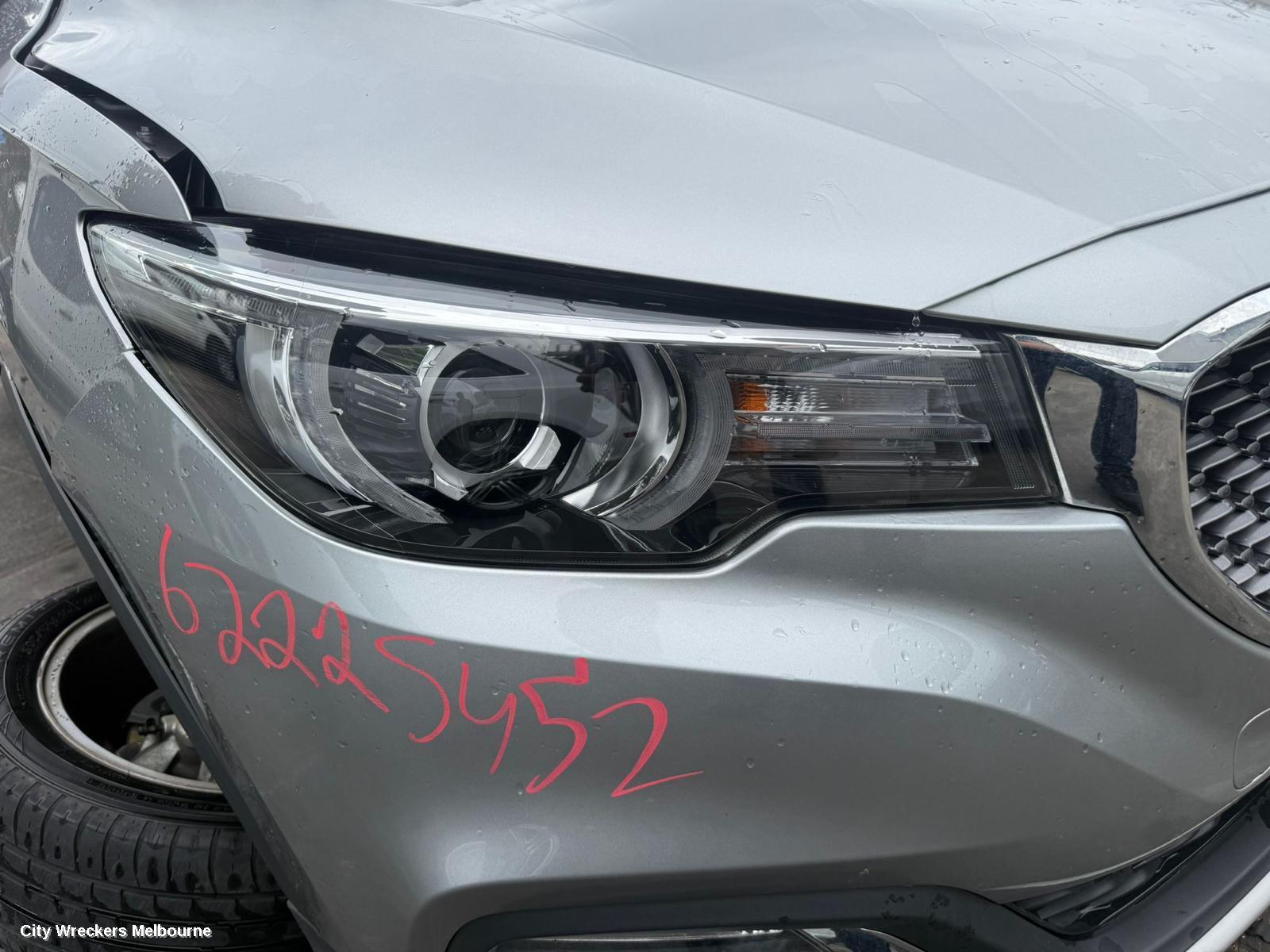 MG ZS RIGHT HEADLAMP, AZS1, ZS TYPE, HALOGEN TYPE, 09/2017 ONWARDS