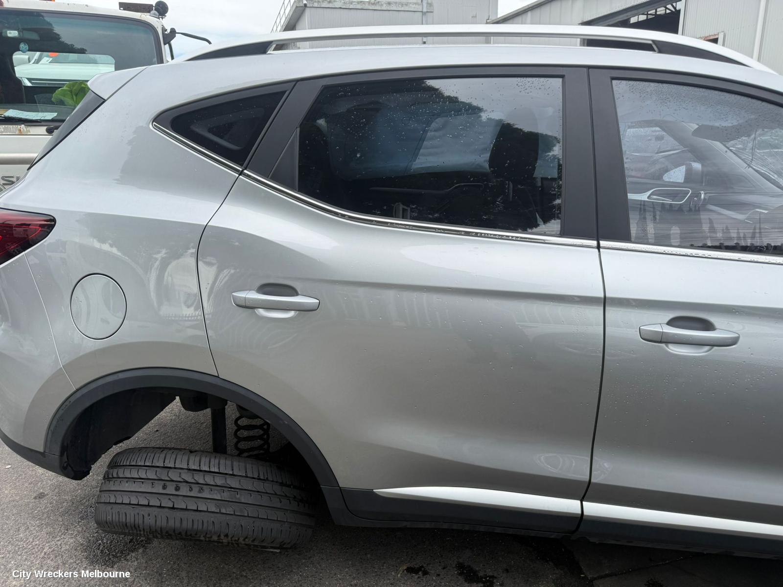 MG ZS RIGHT HEADLAMP, AZS1, ZS TYPE, HALOGEN TYPE, 09/2017 ONWARDS