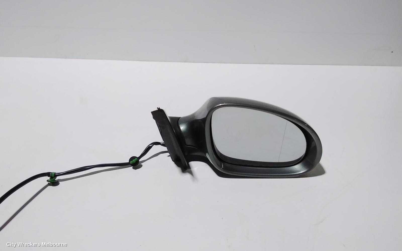 VOLKSWAGEN PASSAT RIGHT DOOR MIRROR, 3C/MK6 B6, MANUAL FOLD (6XN), 03/2006 - 09/2010