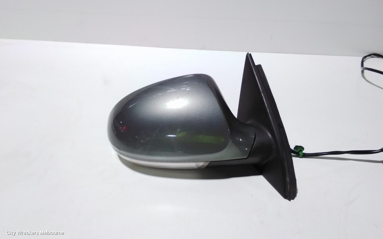 VOLKSWAGEN PASSAT RIGHT DOOR MIRROR, 3C/MK6 B6, MANUAL FOLD (6XN), 03/2006 - 09/2010